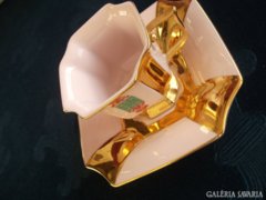Haas-Czjzek-rózsaszín porcelán arany díszitéssel