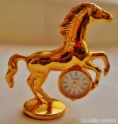 Gyönyörű miniatür réz lovas óra