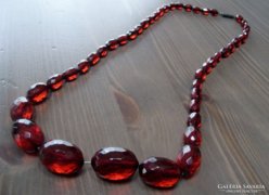 Régi fazettált cherry orosz borostyán nyaklánc