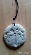 Hófehér Jade Halak amulett, medál