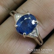 Meseszép kék-fehér zafír ezüst gyűrű 14k