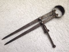 Antik, régi szerszám,eszköz, fém körző 1