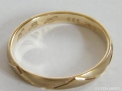 Metszett 8 kt-os arany gyűrű, karikagyűrű