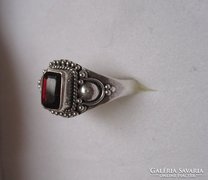 Gránát köves filigrán ezüst gyűrű, hagyatékból - 1,7 cm