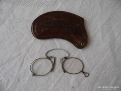 100 éves szemüveg - Csiptető - eredeti tokban