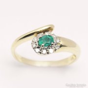 Női arany gyűrű valódi smaragddal és gyémánttal