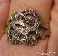 ezüst kígyós gyűrű markazitokkal