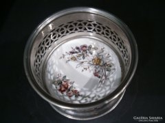 19.sz.-i porcelánfajansz poháralátét tartó