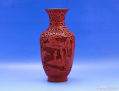 0B567 Régi faragott vörös színű japán váza
