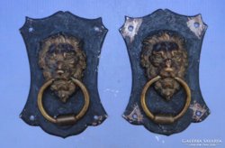 0B714 Antik réz oroszlános ajtó kopogtató párban