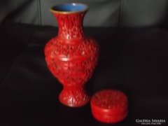 Kínai vörös lakk váza és ékszertartó