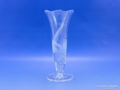 0C032 Csiszoltüveg talpas kristály váza