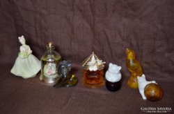 Antik parfüm gyűjtemény különleges üvegekkel