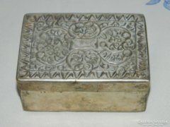 Antik kézműves ezüstözött réz doboz