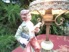 Figurális  porcelán és ónix asztali lámpa 