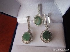Ezüst szett- Természetes smaragd: fülbevaló és medál