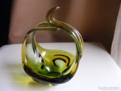 olívazöld muranoi üveg kosár