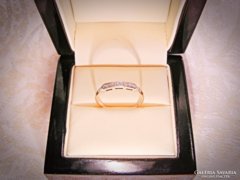 Brill Gyémánt Arany Gyűrű - 0,12 ct