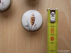  Porcelán fogantyú - gomb 17 db  saqrgica részére 