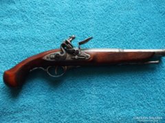 Replin pisztoly 1830-as model