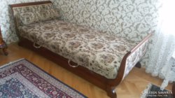 Restaurált régi ágy ( I.)