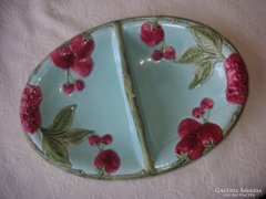 Angol Majolika  ovális kínáló  35  x 23 cm  , az angol  SEMI  Porcelain  terméke