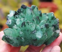 310 ct rendkívüli méretű zöld tibeti kvarc kristály
