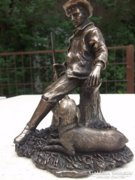 Vadász kutyájával bronzozott figura-szobor+díszdoboza