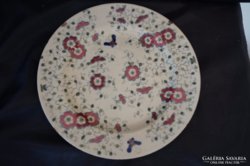 Zsolnay lapos tányér csorbákkal 1880 körül