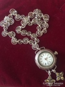 Csodálatos antik díszes ezüst nyakék hatalmas óra medállal