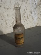 Régi alkoholos üveg 