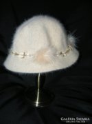 Szép angóra női  kalap KIÁRUSÍTÁS!!