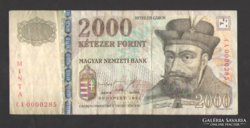 2000 forint 1998.   MINTA!!  RITKA !!! 