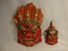 2 db Mongol festett maszk , régi darabok