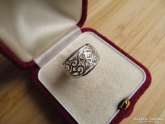 Áttört mintás ezüst gyűrű
