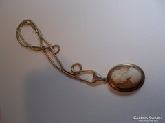 Antik aranyozott ezüst nyaklanc kamea medallal
