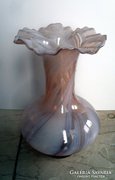 Fodros, rózsaszín csavart üvegváza, váza, 17 cm