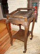 Kecses lábú antik fa telefonasztal érdekesség