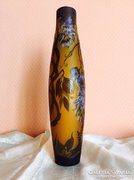 Galle stílusú VAZA, 33cm Sarga viragmintas uveg 
