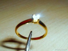 18k Arany GF.CZ (mesterséges gyémánt) köves gyűrű