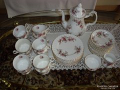Kuriózum  12 személyes komplett Lavender Rose Royal Albert Angol teás/sütis készlet+gyertyatartó 2 d