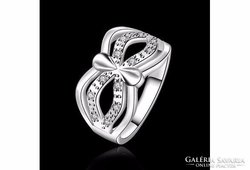 Trendy Ring Size 8 NEW!