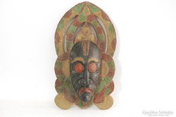 58 cm faragott, kézzel festett afrikai maszk