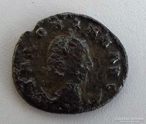 Eredeti római érme Salonina 257-258. Antoninian