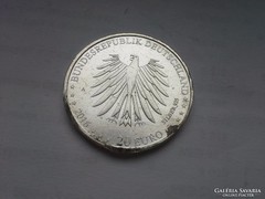 Ezüst német 20 euro 15,5 g 0,925 névérték feléért!