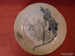 Willeroy& Boch antik tányér nőszirommal