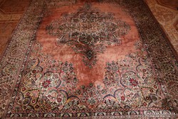 Hereke kézi csomózású selyem perzsa szőnyeg