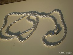 925-ös jelzésű csavart nyaklánc