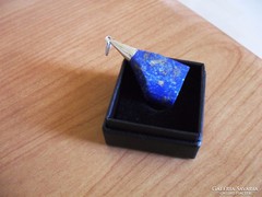 Hatalmas pirites lápis lazuli medál