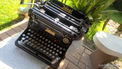 Antik Ideal írógép